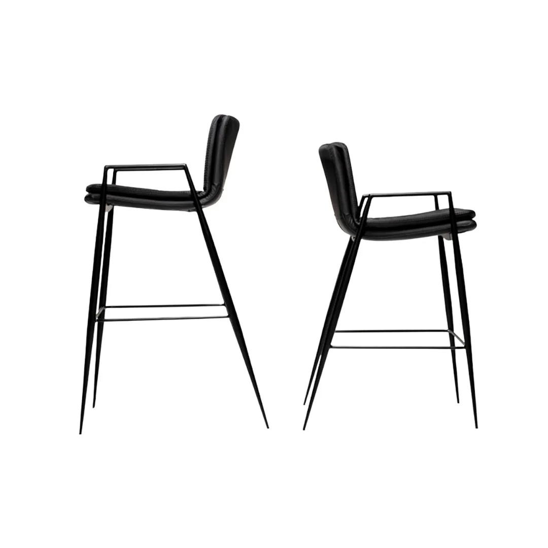 Banqueta Acento Couro Pés Metal 990 x 520 x 770 (assento 830) Salva Design Mobiliário Seriema